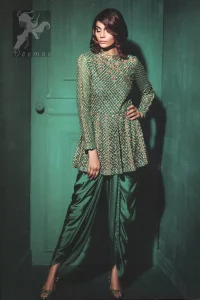 Party wear teal green peplum made with organza. Peplum having beautiful gold and antique hand embellishment. Peplum comes silky tulip and net dupatta.