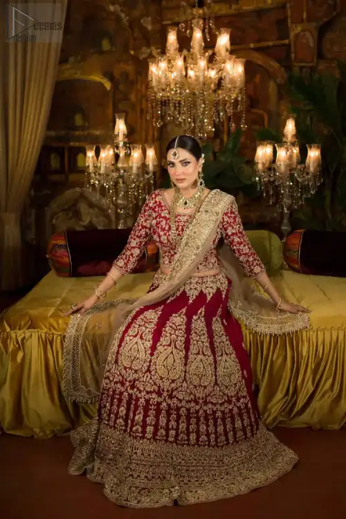 Looking perfectly gorgeous is not a mere utopia. You already appear stunning but with the Crimson Lehenga Blouse on you,