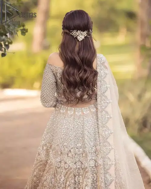 If you believed in mythical stories, shared all your secrets with glorious fairies and want to look like that mythical