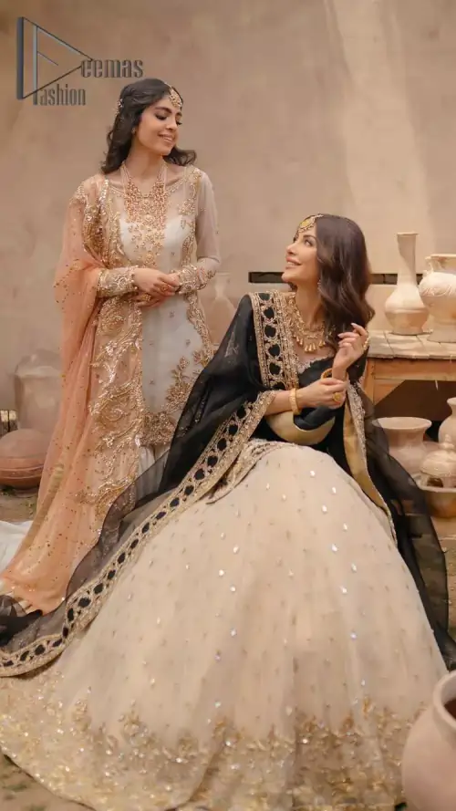 Do you want to feel like a superstar? So this stunning article is designed only for you. Just wear our