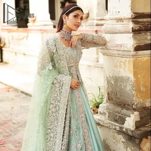 Stressed about your outfit on Walima?  Deemas Fashion will save your day. Make your moments more memorable with our ice