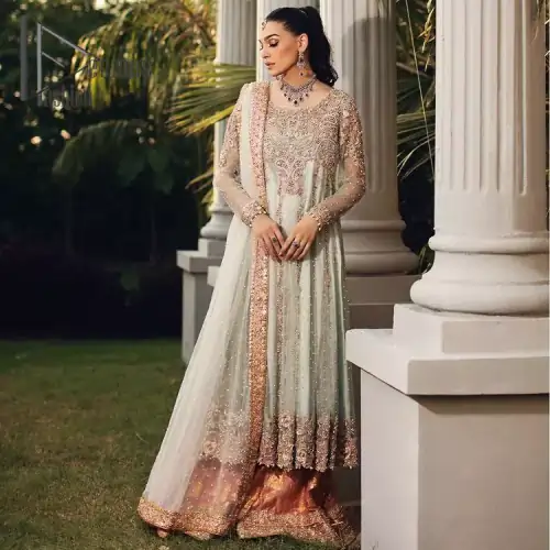 Unveiling your inner happiness is what it's all about your outfit. Just seep royalty in the texture and layers of