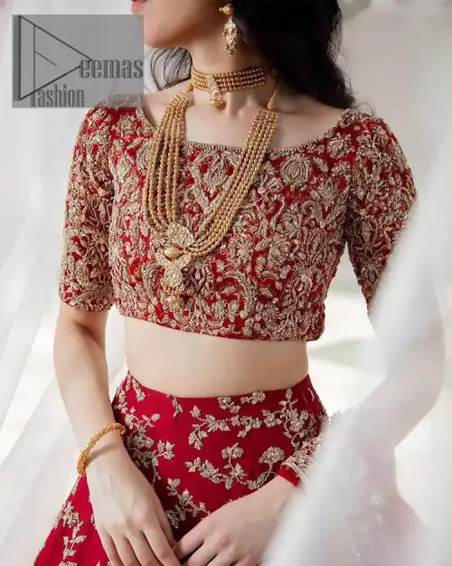 Envelop yourself into the dazzling love affair. Surprise everyone with this deep red article on your Big day. Stating this