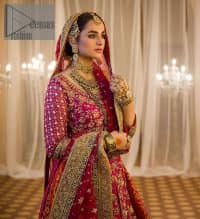 Do you also want to give you a look of the traditional brides on your Mehandi? Make your moment memorable being a queen in our magenta front open shirt with intricately embroidered neckline and embellished with delicate kora, dabka, tilla work all over. A green border of the shirt gives the perfect look to the outfit. It is organized with a red back train jamawar lehenga to give you the look of such a traditional bride. Complete this outfit with a red dupatta which is laboriously adorned with a four-sided border and ting floral motifs all over to give you such a super traditional Mehandi bride vibe.