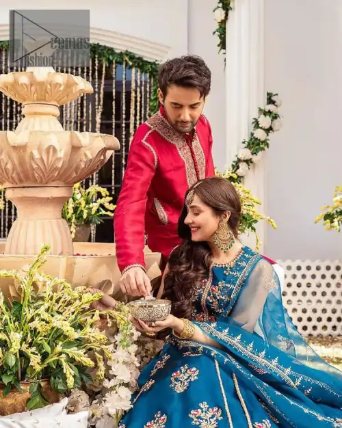 Blue defines your beauty and glows your face at any event. Starting this article with teal blue front open pishwas