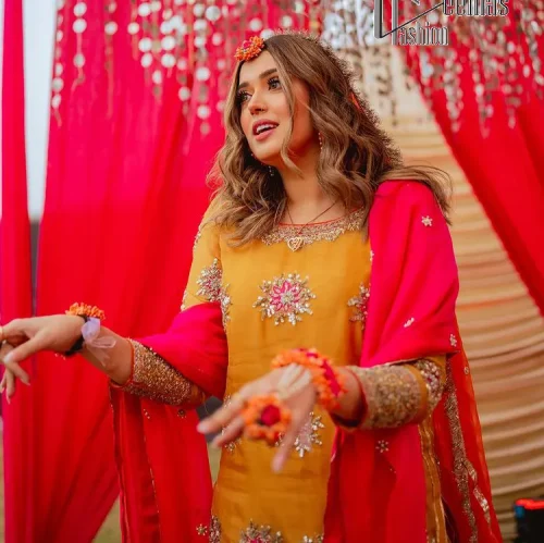 We seek outside the wonders we carry inside us. A mehndi dress in the mustard shirt is enhanced with gorgeous