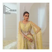 The love we share will make her mehndi day super duper amazing. This mehndi wears an olive front open shirt which is laboriously hand-rendered with a silver embroidery involving tilla, dabka, kora and Sitara. Further, the sweetheart shape neckline fulfils the dreamy look of the bride when comes with cape sleeves. The following shirt of mehndi wear is systemized with crushed sharara which is so simple and unique. Finishing this mehndi wear with a pleated dupatta that is maintaining a balance between outfits.