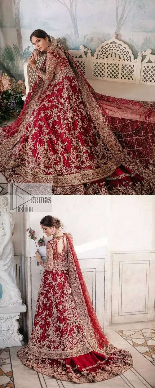 Bright and blissful! This ensemble is the epitome of grace. The maxi is fully emblazoned with tilla, dabka, kora, Kundan