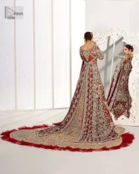 It’s all about looking stunning with a gorgeous Pakistani reception wear Red outfit. This beautiful red dress is designed with trendy full sleeves, following a back train maxi styled exquisitely with a floral pattern on sleeves. A sweeheart neckline makes your beauty bones prominent with a marvelous touch of light golden embroidery. It is paired up with light gold frilled lehenga which is enhance with tilla, dbka, kora, Kundan that is surely going to get you a lot of praise on your Big day. Giving it a final touch with dupatta, framed with a four sided borders and sequins sprayed all over to serve you with extraordinary grace.