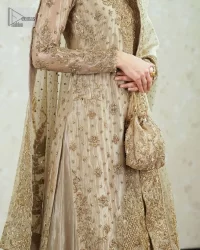 Comfy is a mood. The latest style of shirt sharara in high-quality fabric detailing with light gold gota, zari, dabka, sequence, naqshi, stones & tilla work all over the outfit. Full embellished shirt with full detailing and heavy neckline design with high-quality inner. Further, the beautiful floral motifs are adorned on sleeves to make this masterpiece super aesthetic It is coordinated with sharara with heavy embroidery on the border. The floor-length sharara gives a unique look. Complete this walima wear with a dupatta adorned with four-sided embellished frames and sequins sprayed all over.