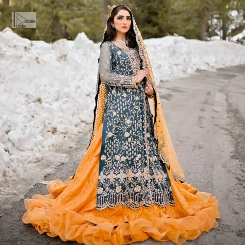 its square neckline and angrakha style gives a touch of tradition to your special day.