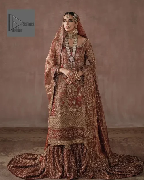 It is paired up with a lehenga with having flared bottom. For a stunning finishing touch, add a dupatta with